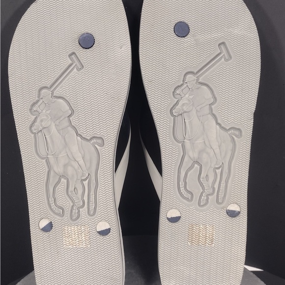 Polo White and Blue Flip Flops size 13/14 pre owned Exellent condition - Picture 6 of 7